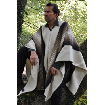Ponchos en Laine D'Alpaga
